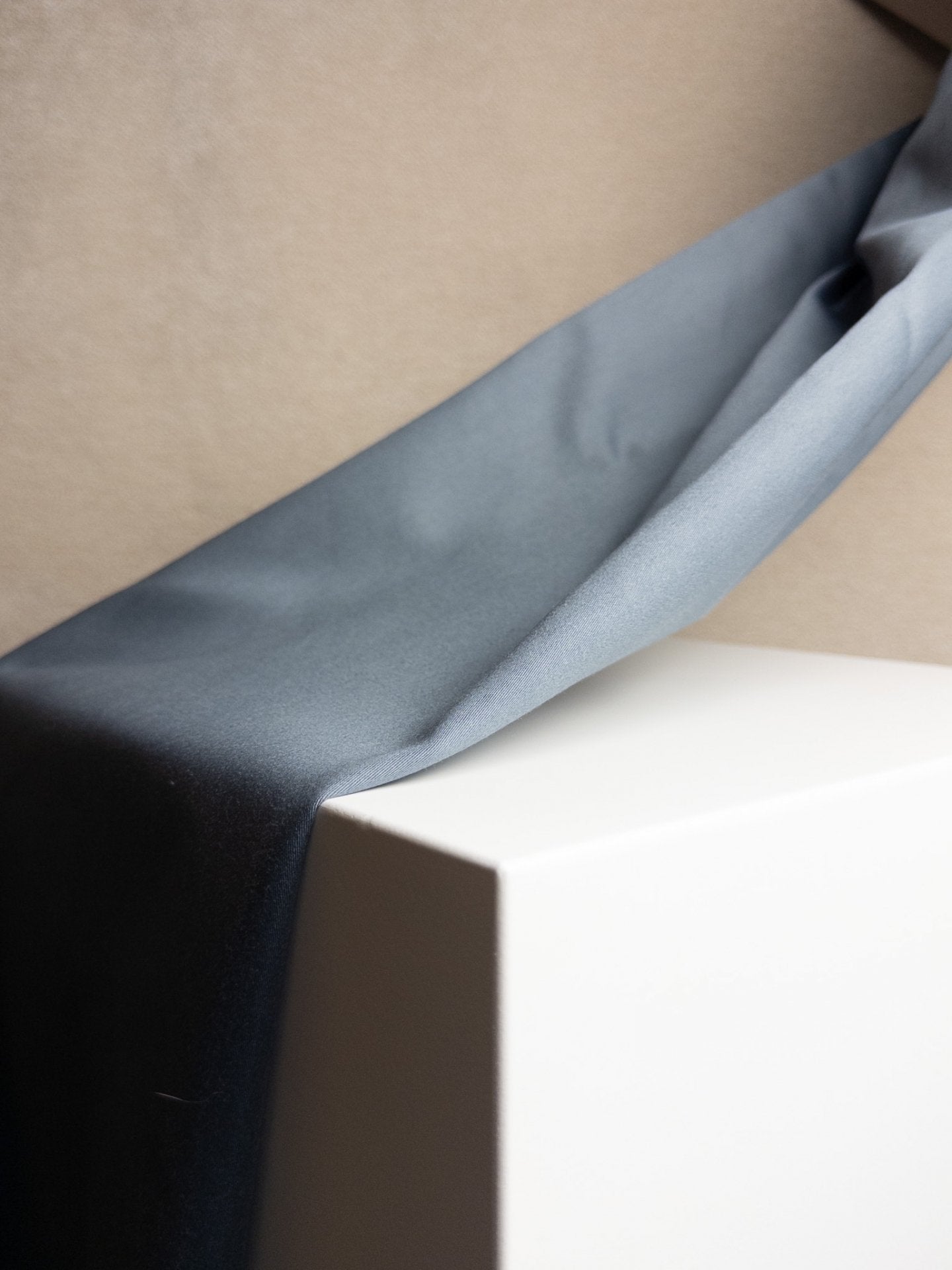 Țesătură decorativă Costa New pentru draperii elegante