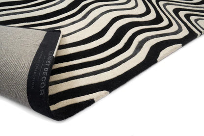 Draft Black – Covor handmade alb-negru