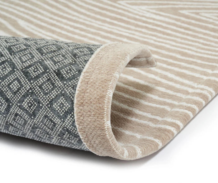 Covor Etna Beige – tonuri neutre și întreținere fără efort