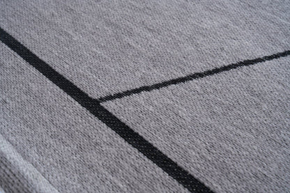 Covor Linea Gray – rafinament minimalist și întreținere fără efort