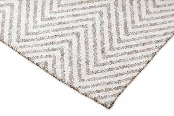 Covor Luno Cold Beige – textură fină, nuanță caldă și design discret