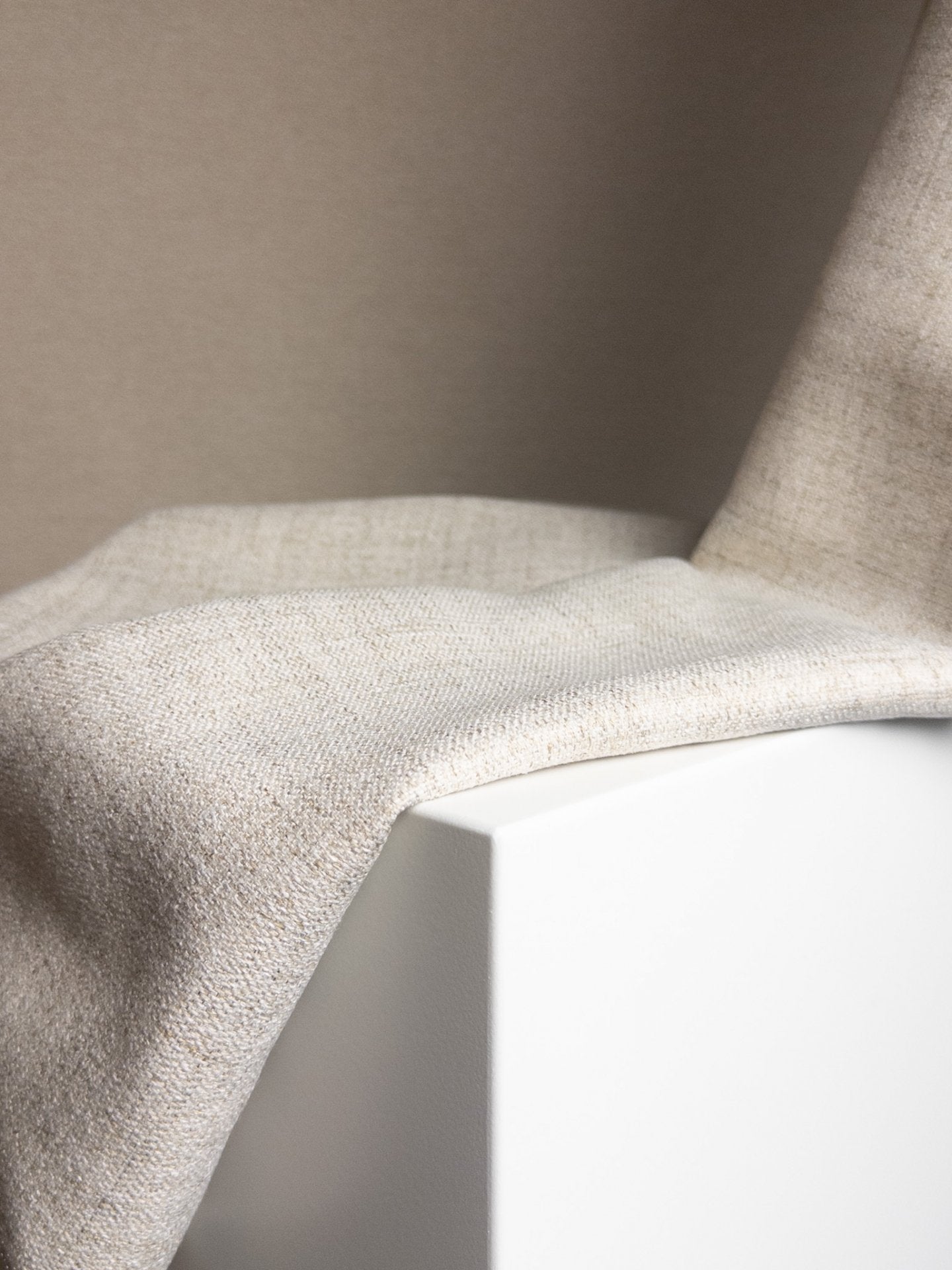 Țesătură decorativă Opera – nuanțe naturale pentru draperii elegante