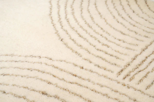Ornate Beige – covor handmade elegant
