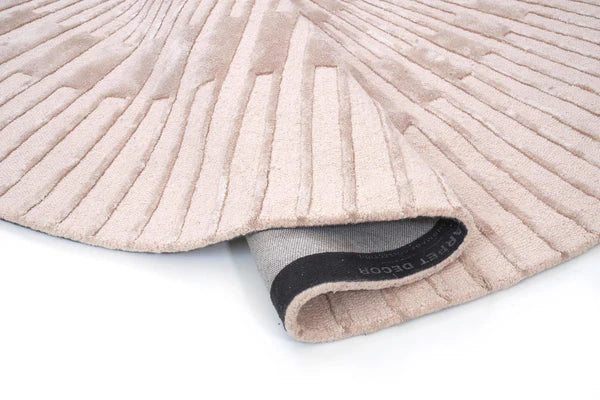 Radius – Covor handmade elegant